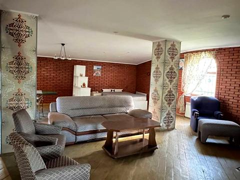 дом по адресу Незалежності, 9