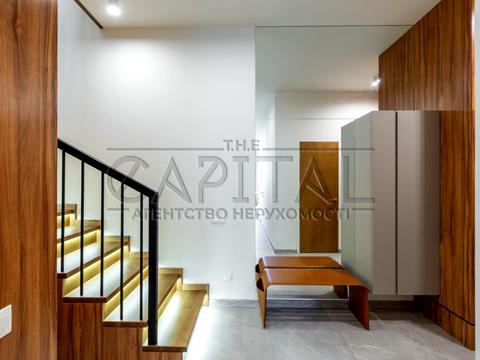 квартира за адресою Рея Бредбері вул., 2