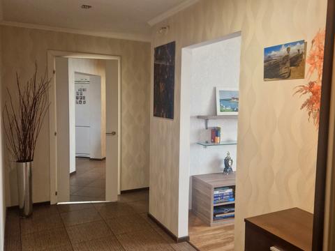 квартира за адресою Ревуцького вул., 8