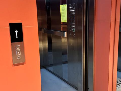 квартира за адресою Набережно-Рибальська дорога вул., 27