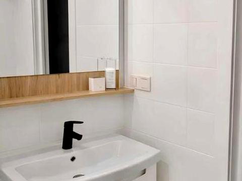 квартира за адресою Регенераторна вул., 4 к13