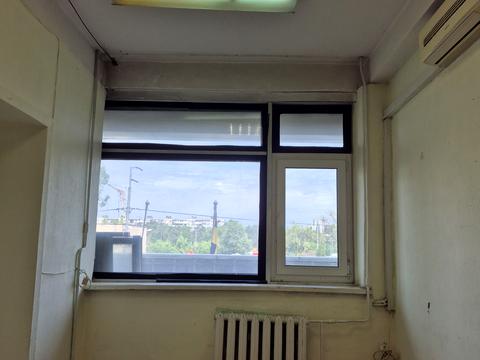 комерційна за адресою Гетьмана Павла Полуботка вул. (Попудренка), 52