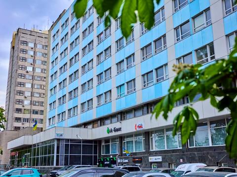 комерційна за адресою Гетьмана Павла Полуботка вул. (Попудренка), 52