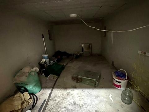комерційна за адресою Кирила Трильовського вул., 25