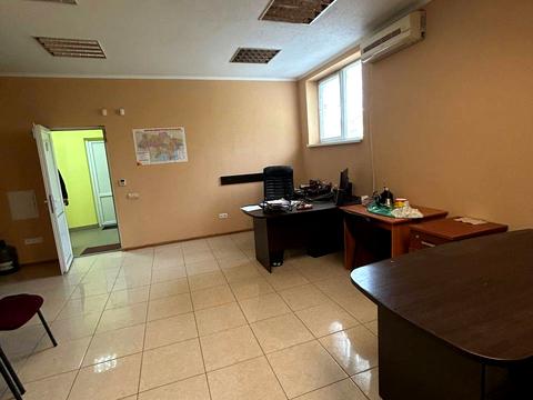 комерційна за адресою Пасічна вул., 49