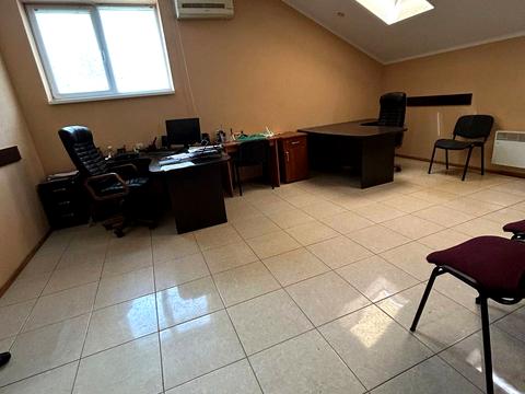 комерційна за адресою Пасічна вул., 49