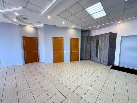 коммерческая по адресу Королеви Єлизавети ІІ ул. (Глинки), 2