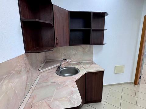 коммерческая по адресу Королеви Єлизавети ІІ ул. (Глинки), 2