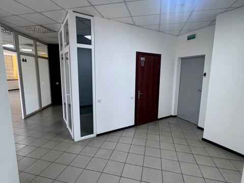 коммерческая по адресу Королеви Єлизавети ІІ ул. (Глинки), 2