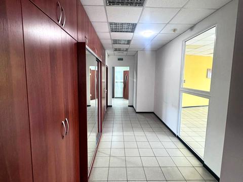 коммерческая по адресу Королеви Єлизавети ІІ ул. (Глинки), 2