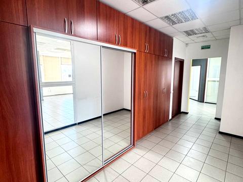 коммерческая по адресу Королеви Єлизавети ІІ ул. (Глинки), 2