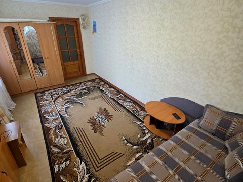 квартира за адресою Космонавтів вул., 74