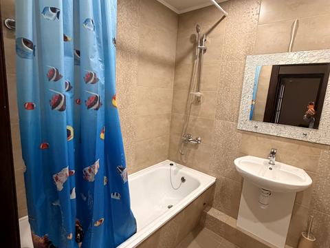 квартира за адресою Софії Русової вул., 7-А