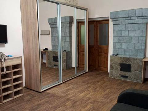 квартира за адресою Чорноморського Козацтва вул., 125