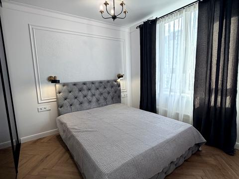 квартира за адресою Університетська вул., 3/8
