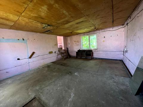 комерційна за адресою Заярна вул., 7