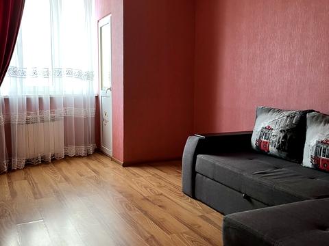 квартира за адресою Анни Ахматової вул., 48