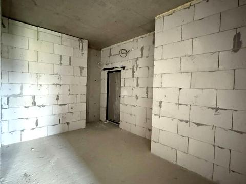 комерційна за адресою Зарічанська вул., 13-А