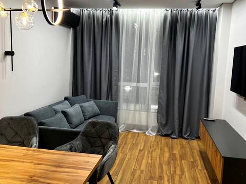 квартира за адресою Салютна вул., 2к23