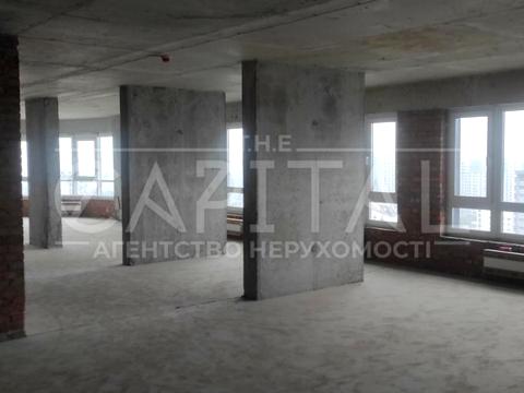 комерційна за адресою Васильківська вул., 1