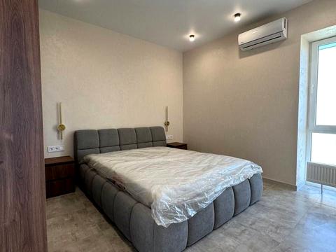 квартира за адресою Добровольців пров., 21