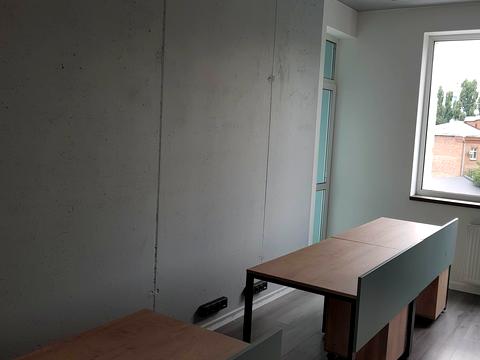 комерційна за адресою Саксаганського вул., 37-К
