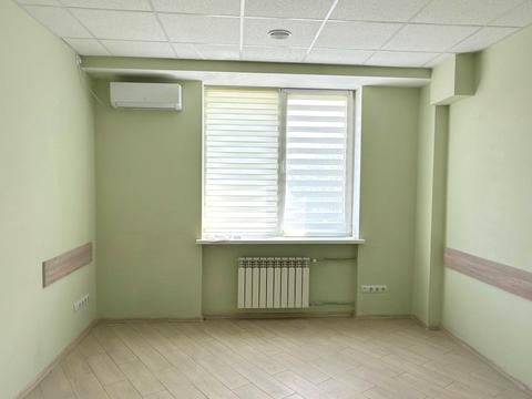 комерційна за адресою Шевченка вул., 80