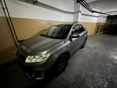 паркомісце за адресою Євгена Коновальця вул. (Щорса), 36-В