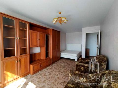 квартира за адресою Зодчих вул., 68/2