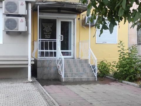 комерційна за адресою Іцхака Рабіна вул., 18