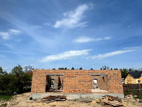 будинок за адресою Відродження України