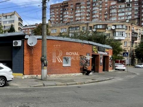 комерційна за адресою Клінічна вул., 17