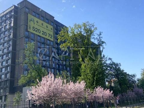 комерційна за адресою Кільцева дорога вул., 3