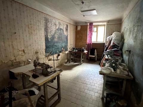 комерційна за адресою Кониського, 9а