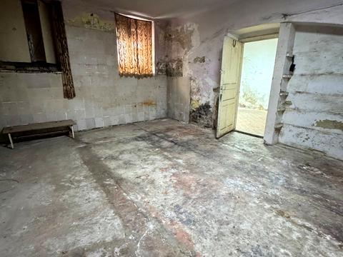 комерційна за адресою Кониського, 9а