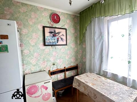 квартира за адресою В'ячеслава Чорновола вул., 42-Б