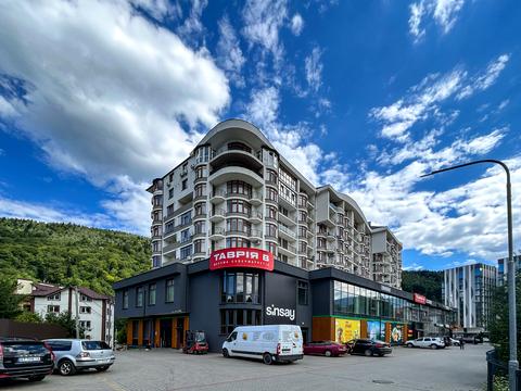 квартира по адресу Свободи ул., 301