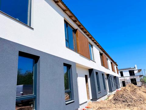 будинок за адресою с. Петропавлівська Борщагівка, Дружби бульв.