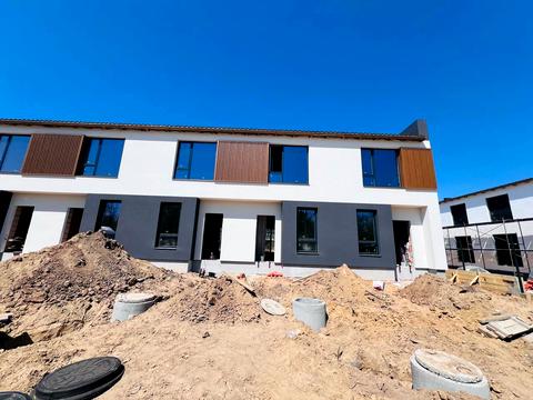 будинок за адресою с. Петропавлівська Борщагівка, Дружби бульв.