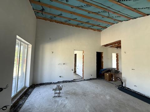 будинок за адресою Небесної Сотні