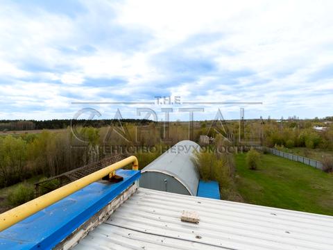 комерційна за адресою Софіївська вул., 20/2