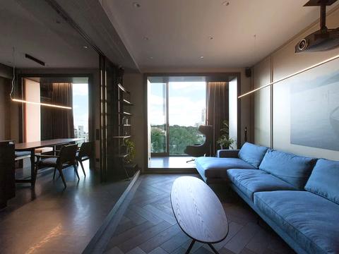 1865720828023361