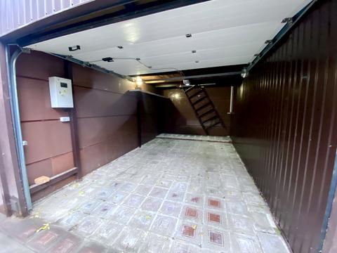паркоместо по адресу Кловский спуск, 7