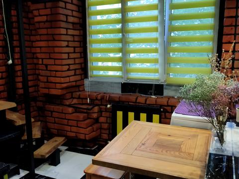 1865726107660495