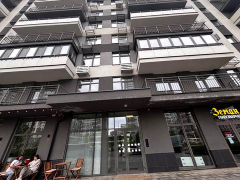 комерційна за адресою Олександра Олеся вул., 7