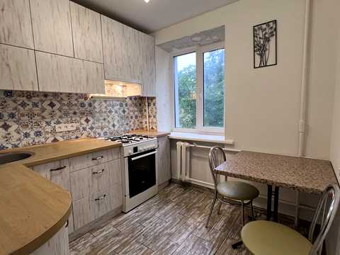 квартира за адресою Київ, Остафія Дашкевича вул. (Курнатовського), 5