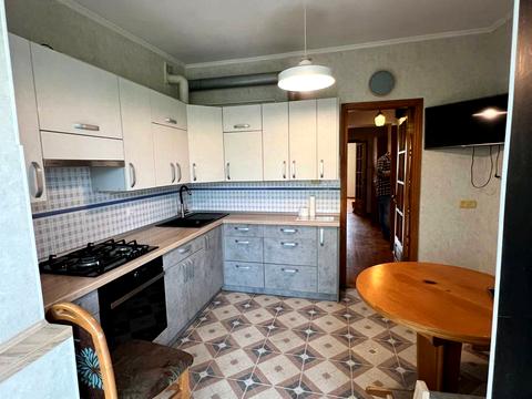 квартира за адресою Михайла Болтенка вул., 62