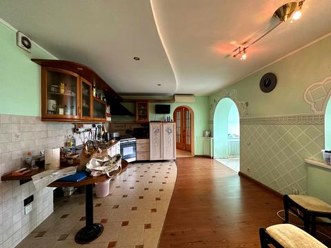 квартира за адресою Казимира Малевича вул. (Боженка), 83