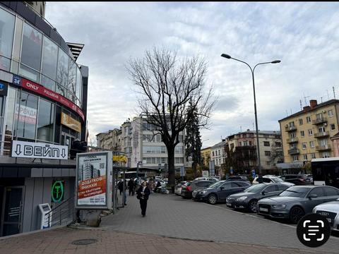 комерційна за адресою Андрія Мельника вул., 2а