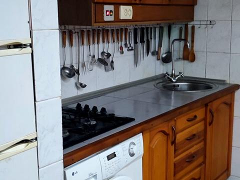 будинок за адресою Космонавтів вул.